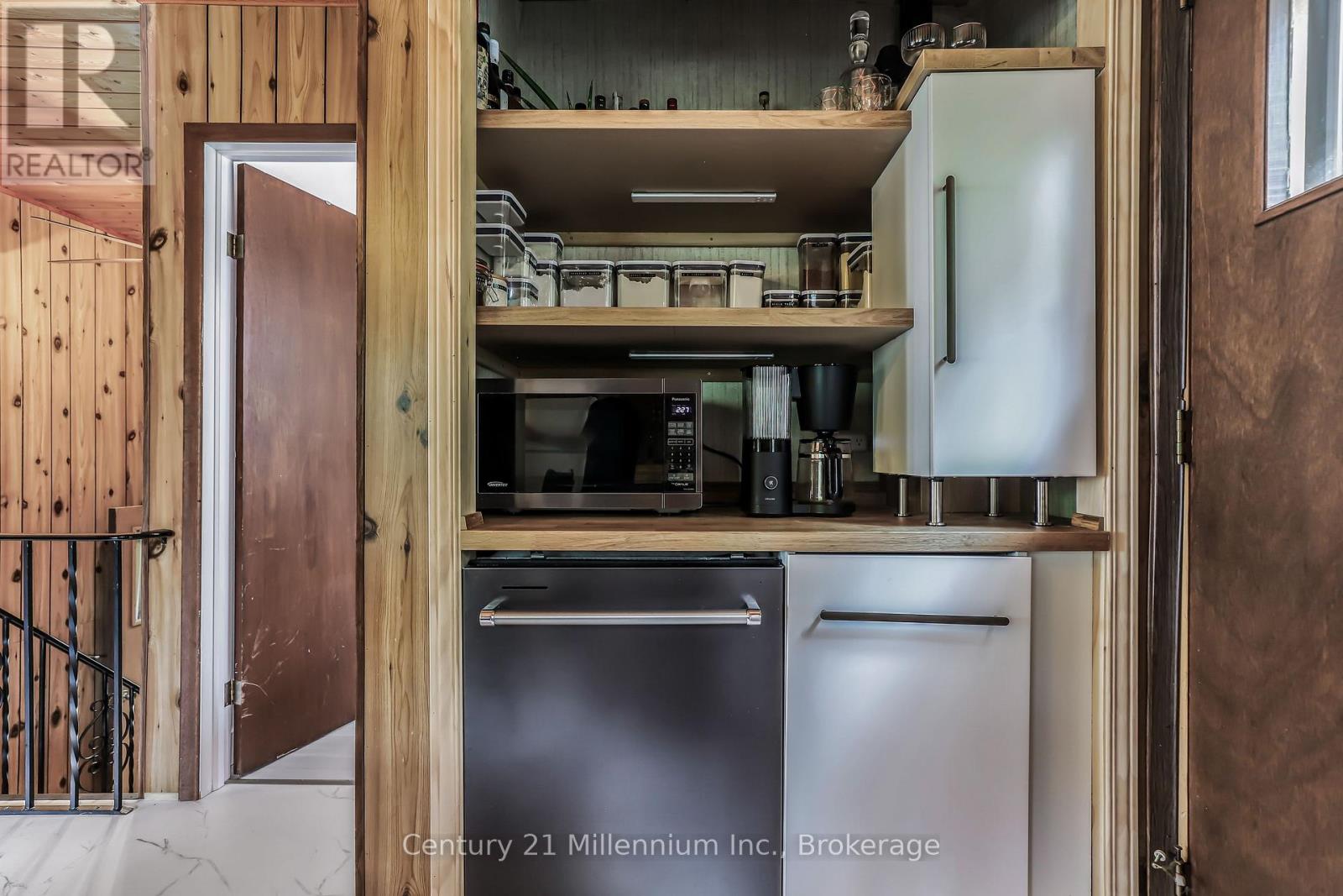 24 Miramichi Bay Road, Saugeen Shores, Ontario  N0H 2C6 - Photo 14 - X12838164