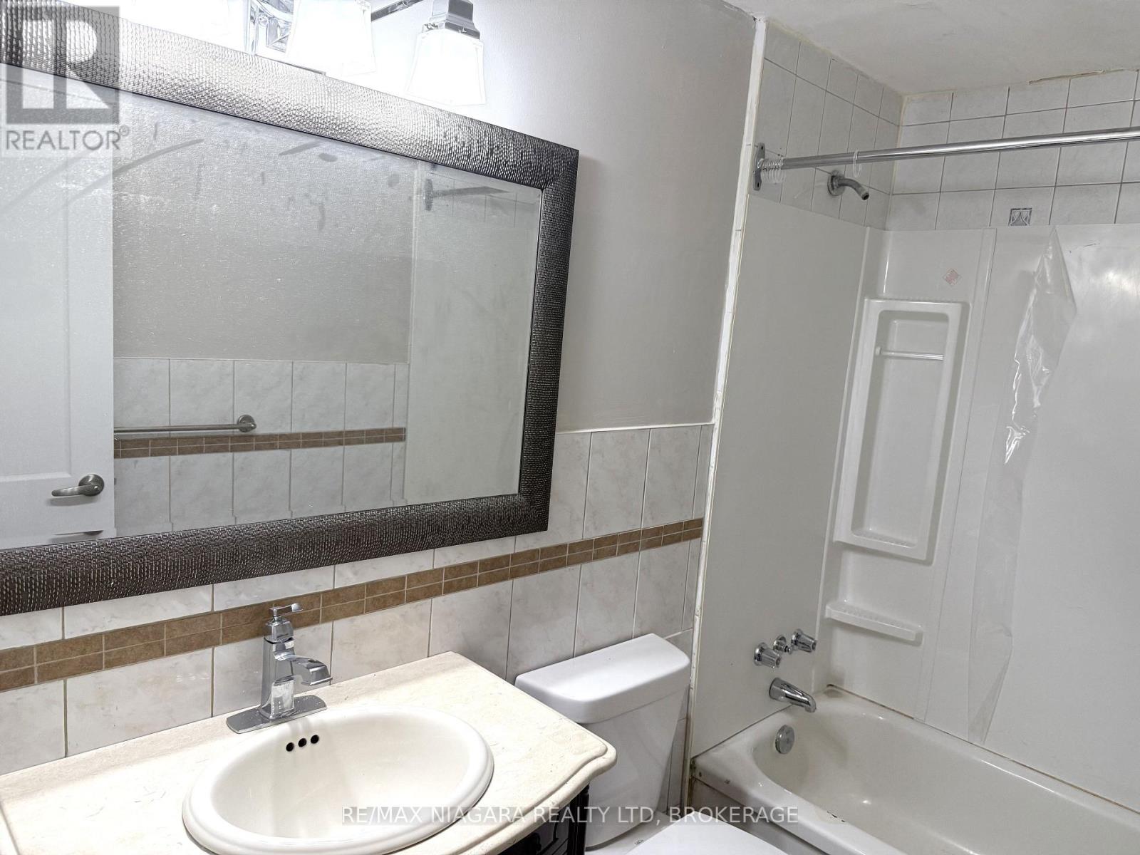 Unit 104 - 7 Riverview Boulevard, St. Catharines, Ontario  L2T 3L5 - Photo 42 - X13031814