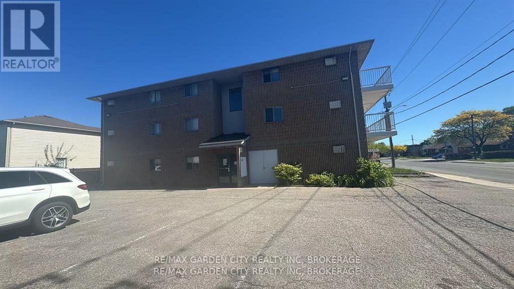 301 - 210 Pelham Road, St. Catharines, Ontario  L2S 1W9 - Photo 19 - X13031962