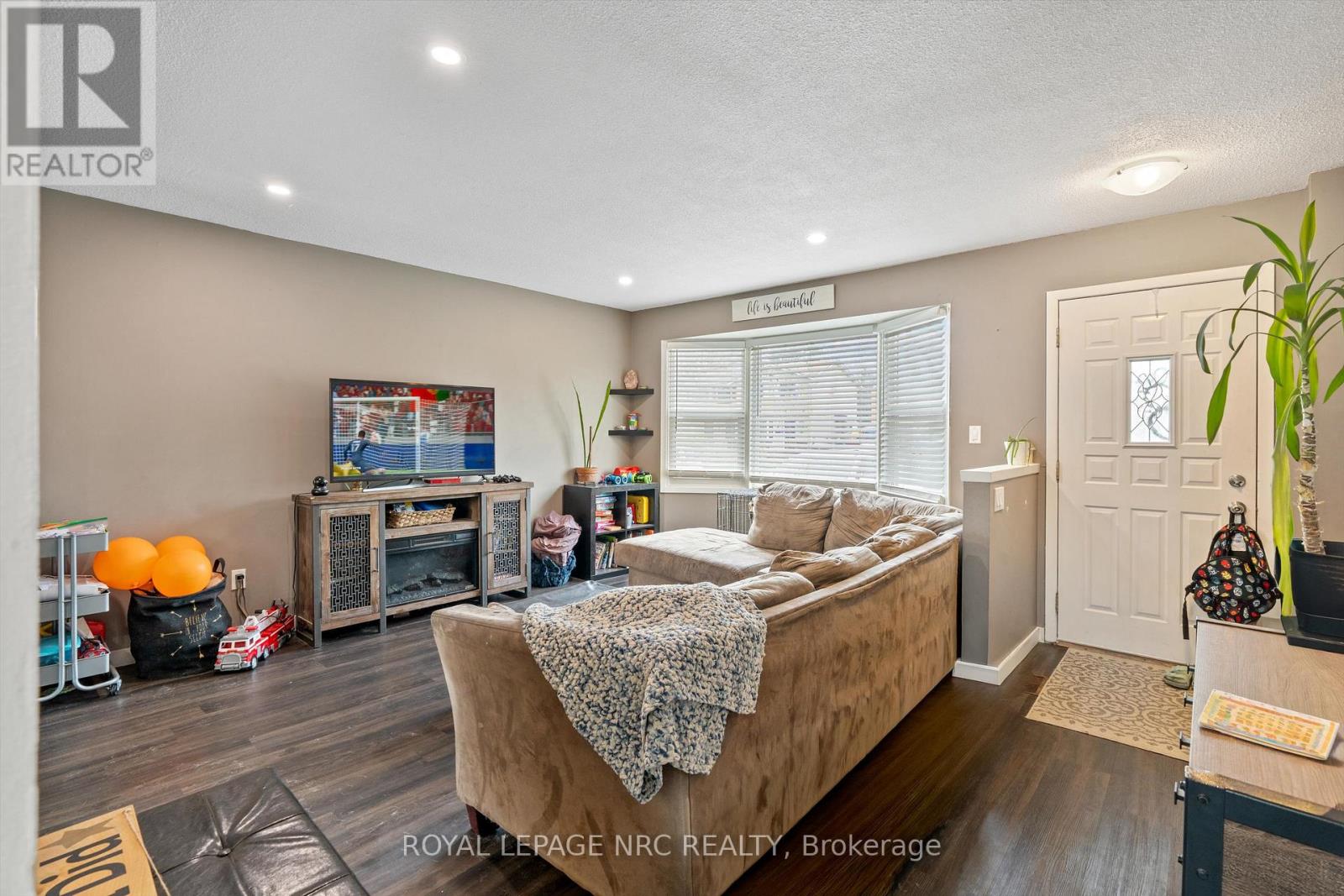 18 Lafayette Drive, St. Catharines, Ontario  L2N 6C2 - Photo 7 - X13031998