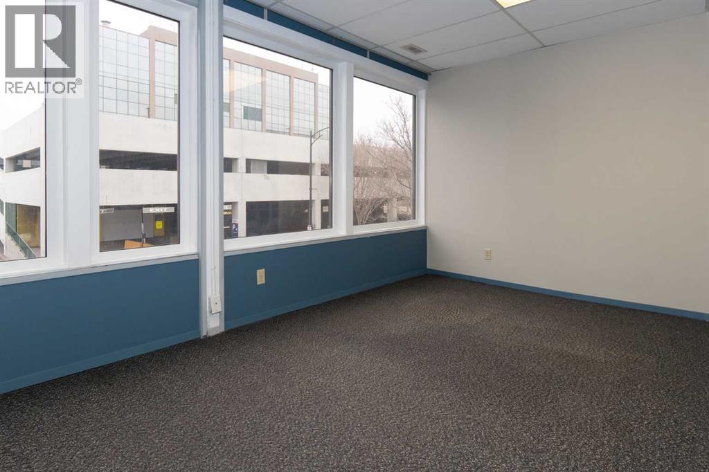 4917 48 Street, Red Deer, Alberta  T4N 1S8 - Photo 10 - A2302911