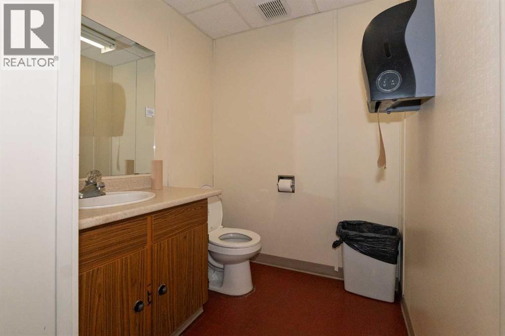 4917 48 Street, Red Deer, Alberta  T4N 1S8 - Photo 14 - A2302911