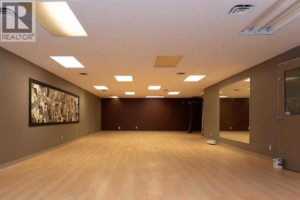 4917 48 Street, Red Deer, Alberta  T4N 1S8 - Photo 6 - A2302911