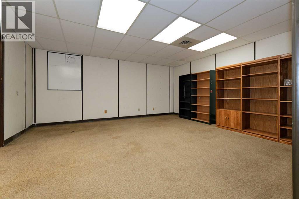 4917 48 Street, Red Deer, Alberta  T4N 1S8 - Photo 8 - A2302911