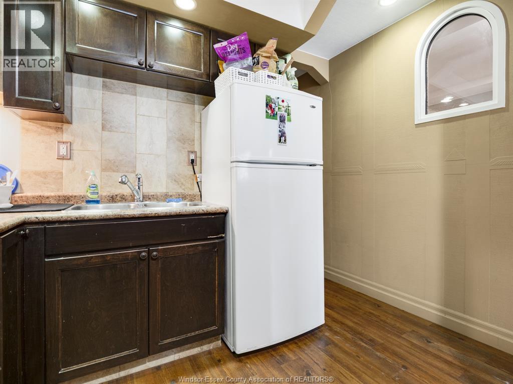 401 Parent, Windsor, Ontario  N9A 2B9 - Photo 44 - 26008934