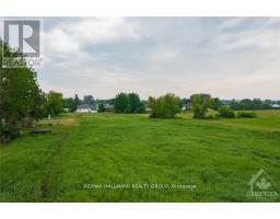 2 - 3748 CHAMPLAIN STREET, Clarence-Rockland, Ontario