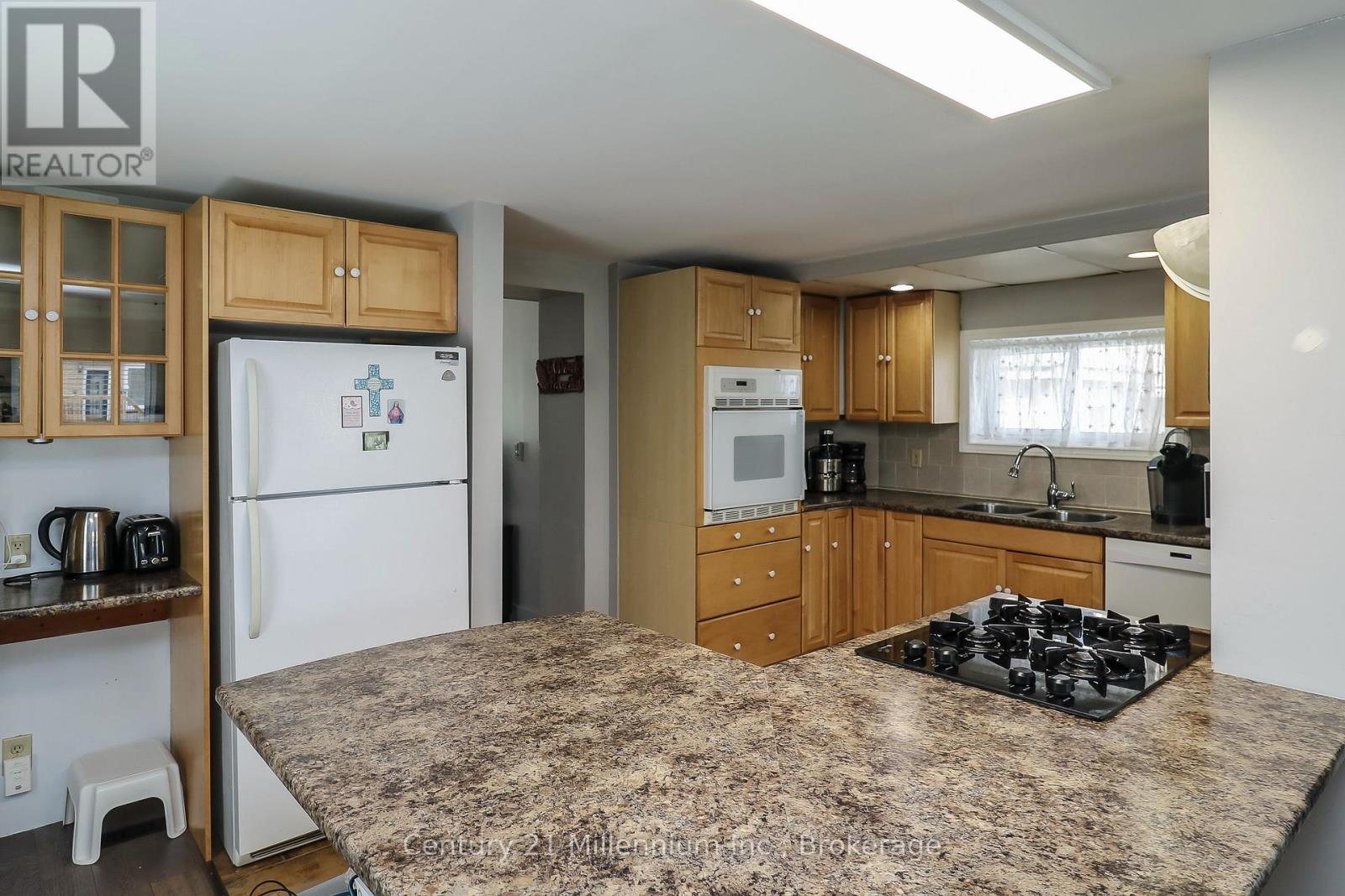 756 Quebec Street, Midland, Ontario  L4R 1E8 - Photo 10 - S13032018