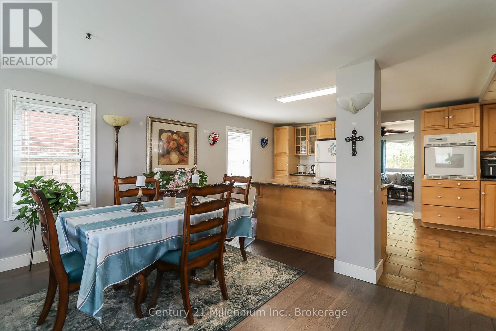 756 Quebec Street, Midland, Ontario  L4R 1E8 - Photo 5 - S13032018