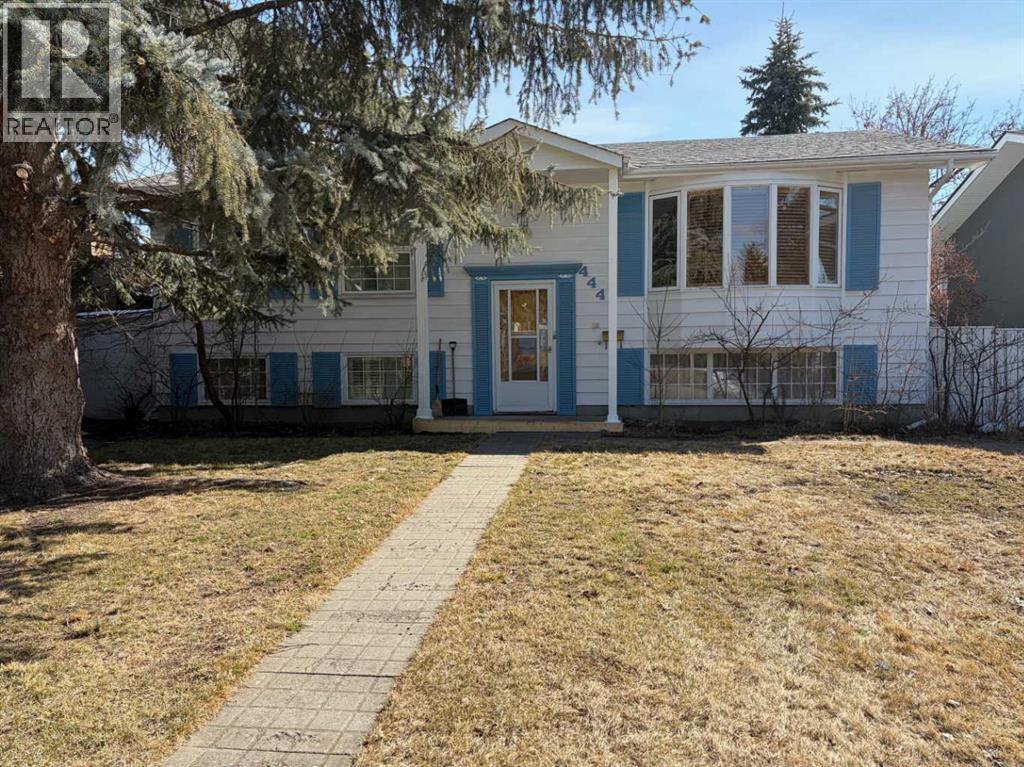 444 Woodland Crescent Se, Calgary, Alberta  T2J 1J9 - Photo 1 - A2293176