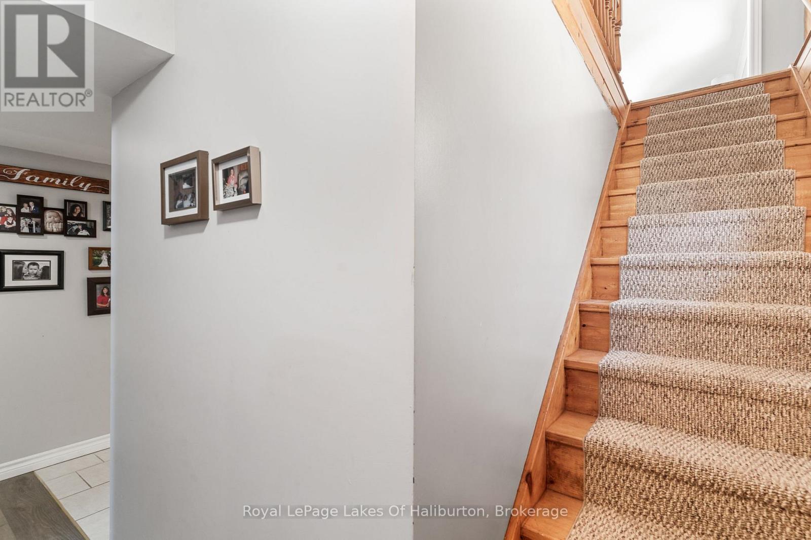 1096 Chelsea Lane, Algonquin Highlands, Ontario  K0M 1S0 - Photo 25 - X13031760