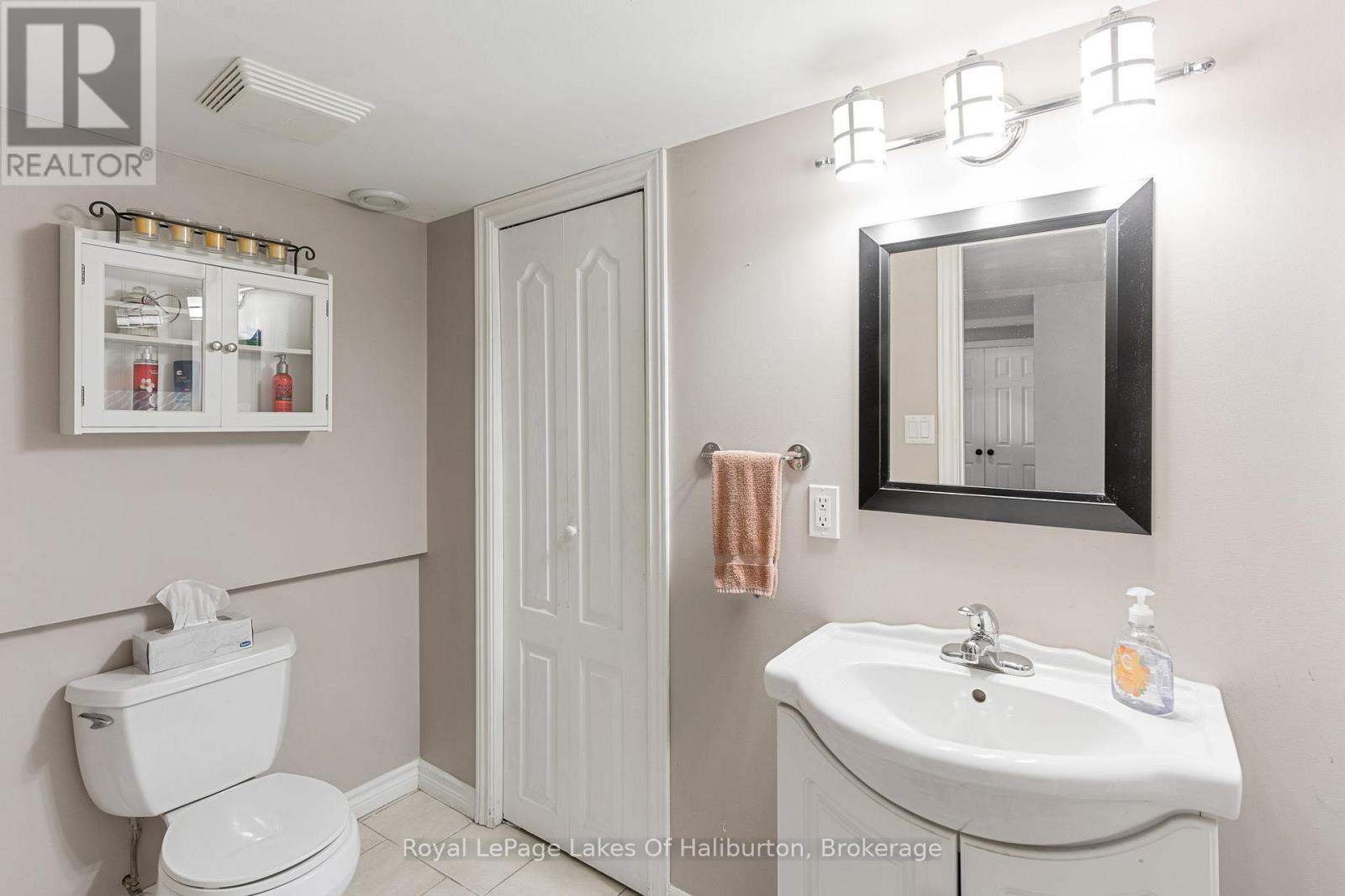 1096 Chelsea Lane, Algonquin Highlands, Ontario  K0M 1S0 - Photo 32 - X13031760