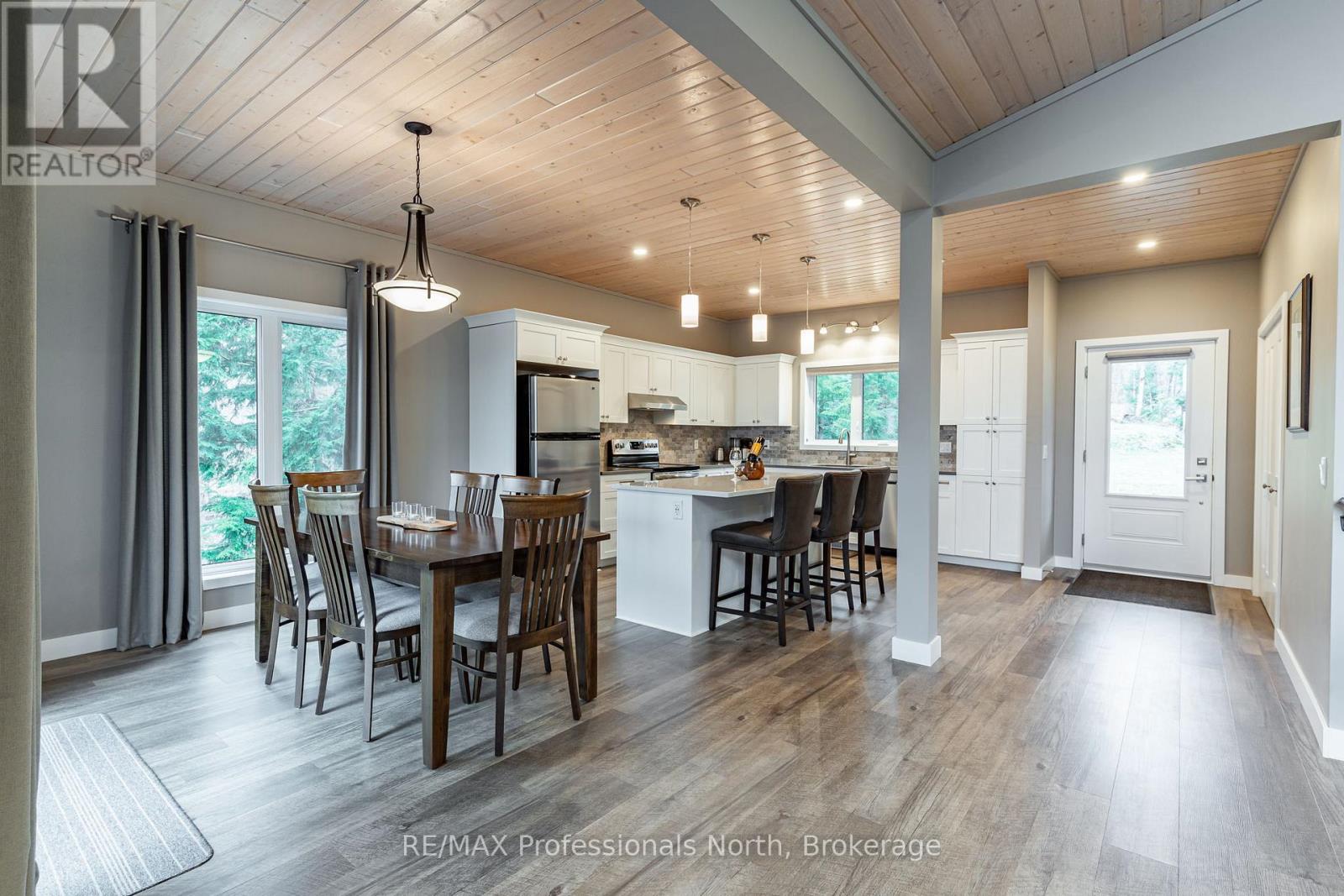 5997 Kennisis Lake Road, Dysart Et Al, Ontario  K0M 1S0 - Photo 14 - X13031830