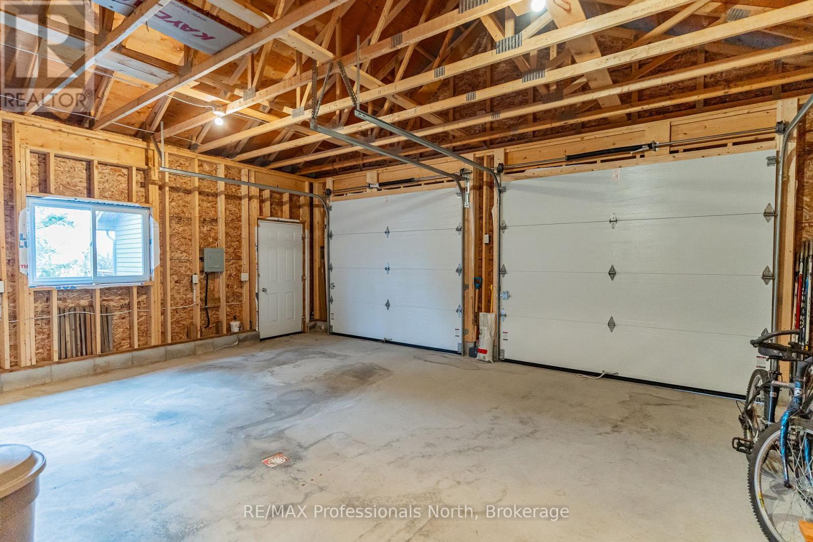 5997 Kennisis Lake Road, Dysart Et Al, Ontario  K0M 1S0 - Photo 35 - X13031830