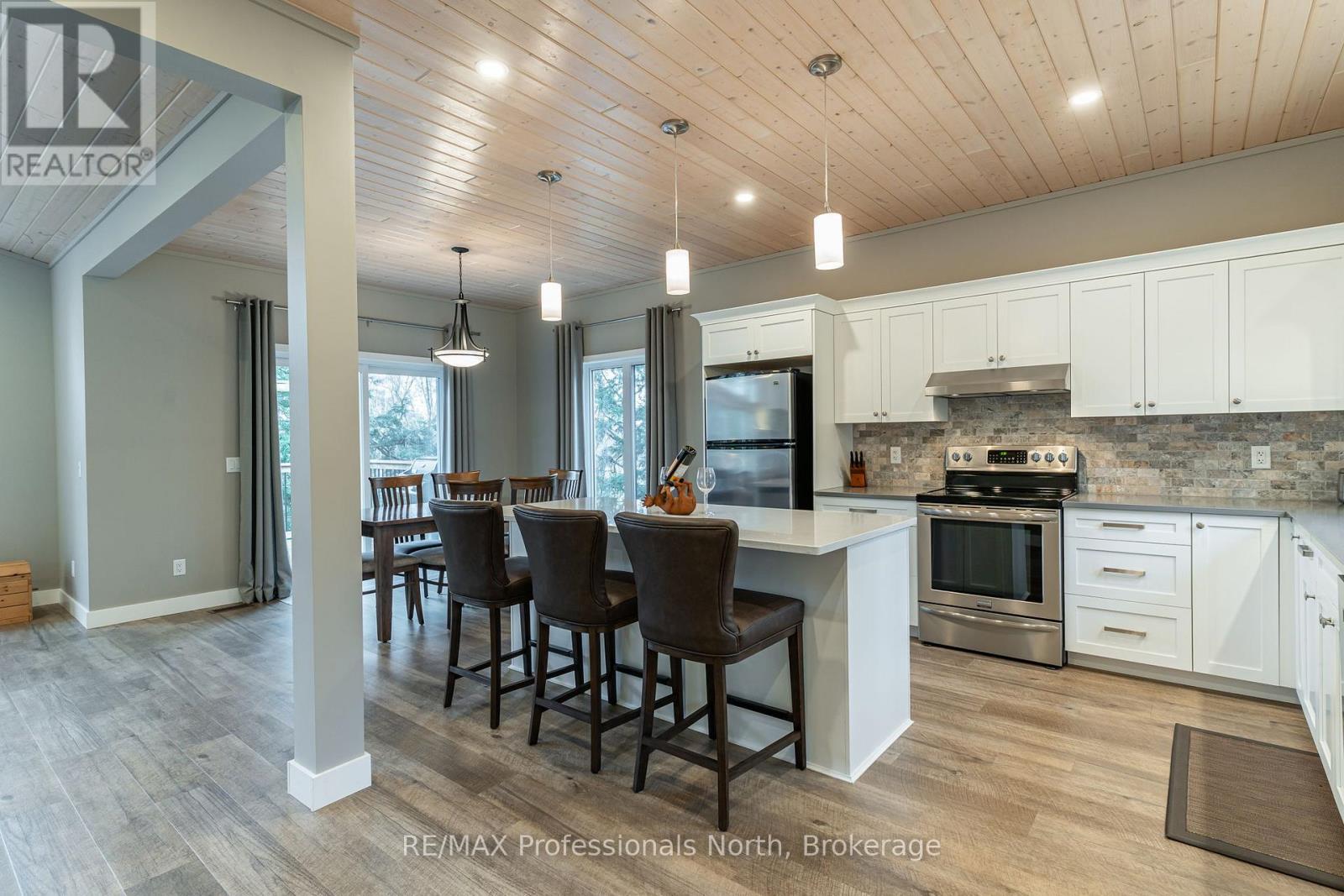 5997 Kennisis Lake Road, Dysart Et Al, Ontario  K0M 1S0 - Photo 7 - X13031830