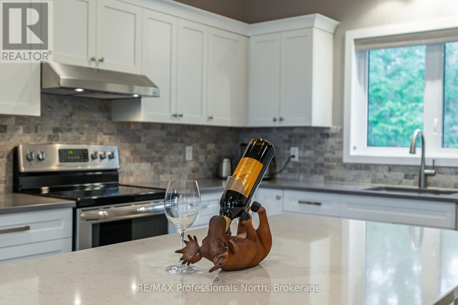 5997 Kennisis Lake Road, Dysart Et Al, Ontario  K0M 1S0 - Photo 9 - X13031830