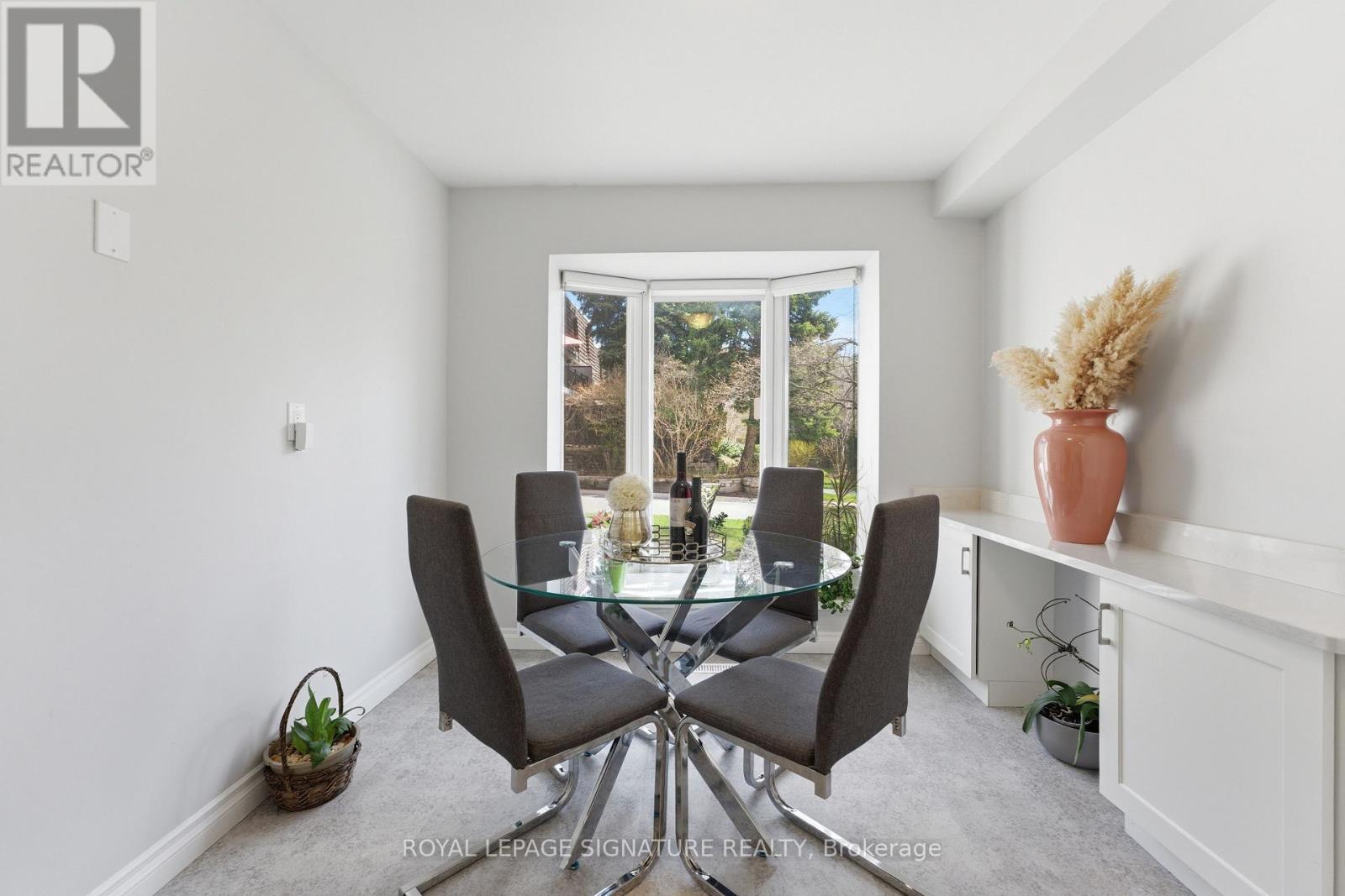 6 Crimson Millway, Toronto, Ontario  M2L 1T6 - Photo 12 - C13028944