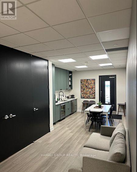 Professional Suite - 1135 Stellar Drive, Newmarket, Ontario  L3Y 7B8 - Photo 16 - N12990850