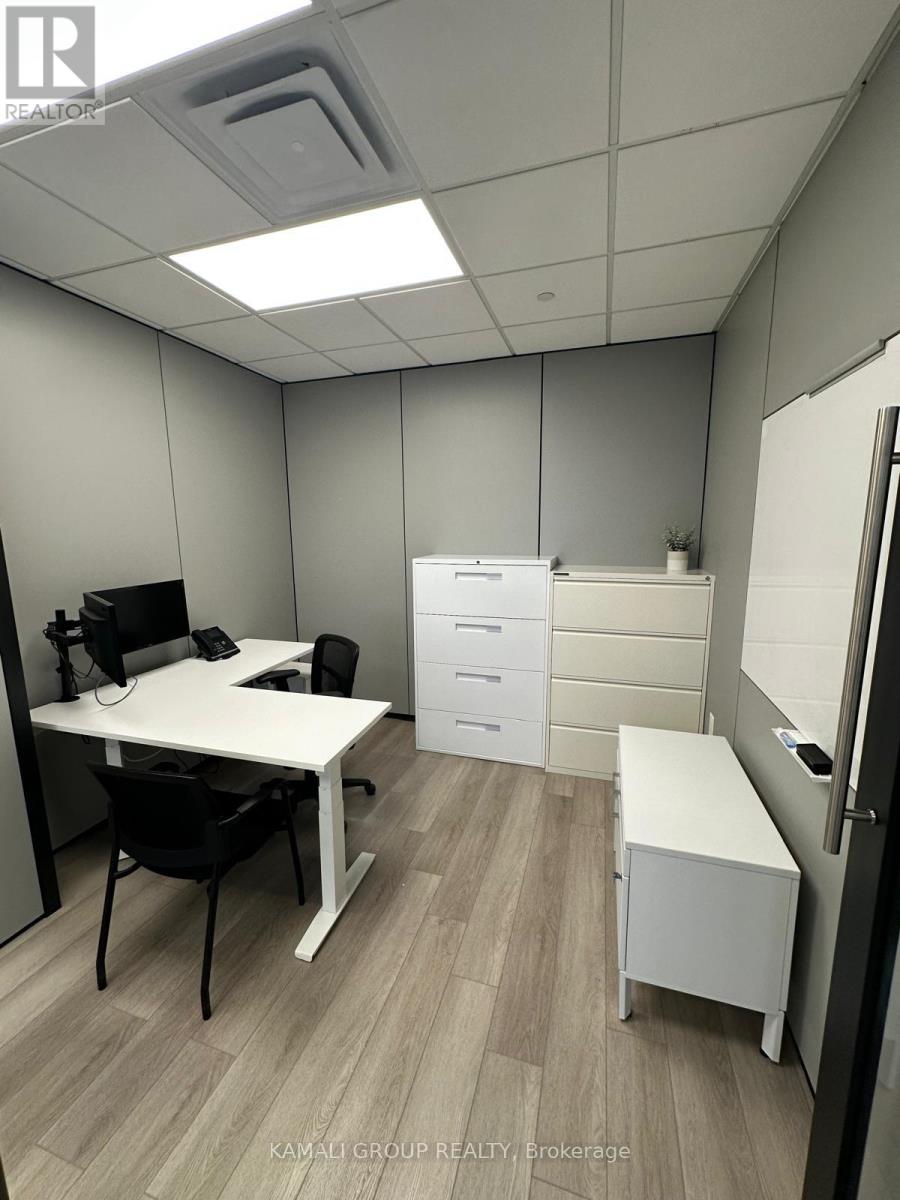 Office 9 - 1135 Stellar Drive, Newmarket, Ontario  L3Y 7B8 - Photo 6 - N12991170