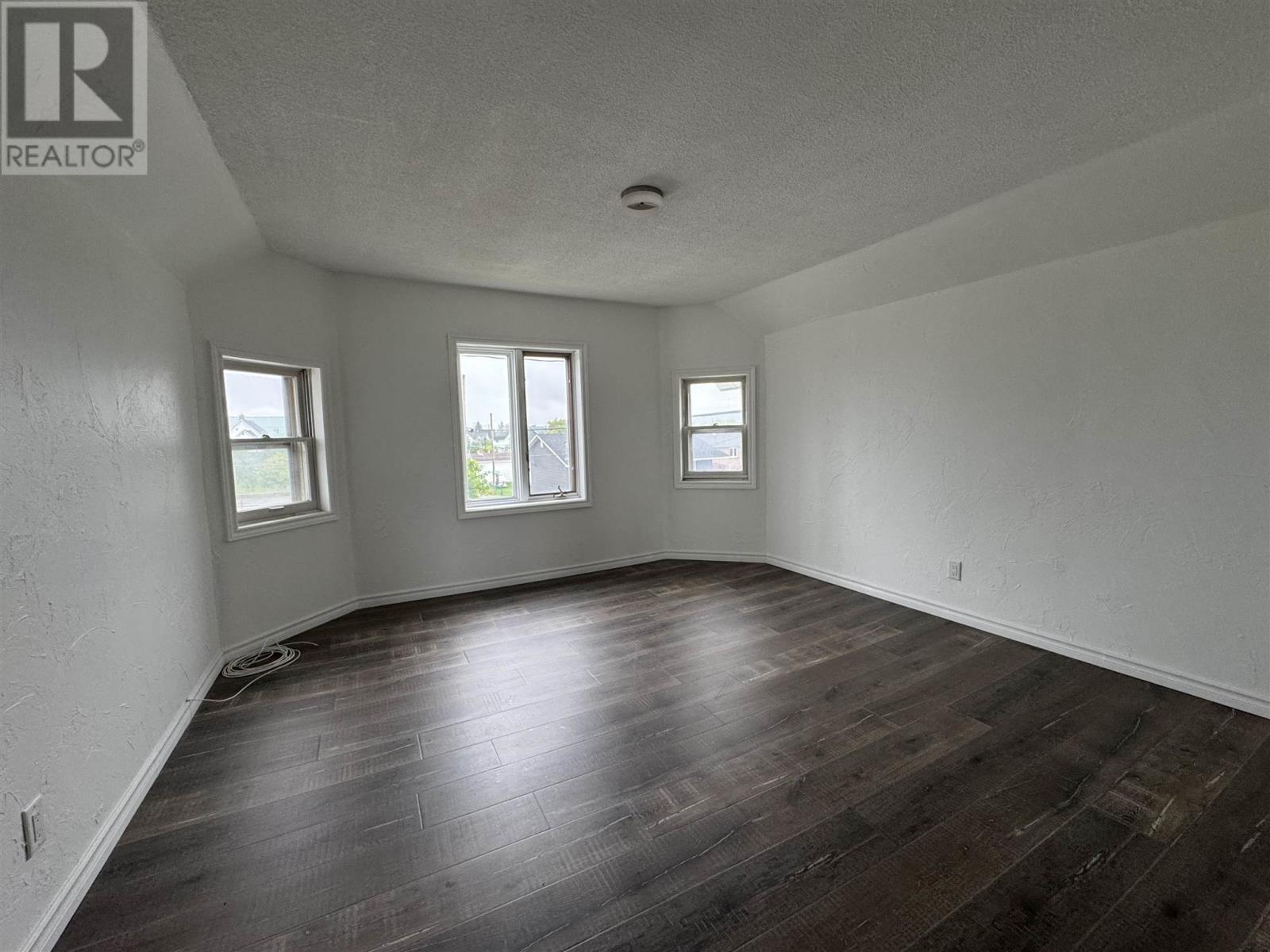 36 Lansdowne St, 36 Lansdowne Street North, Chapleau, Ontario  P0M 1K0 - Photo 8 - SM260748