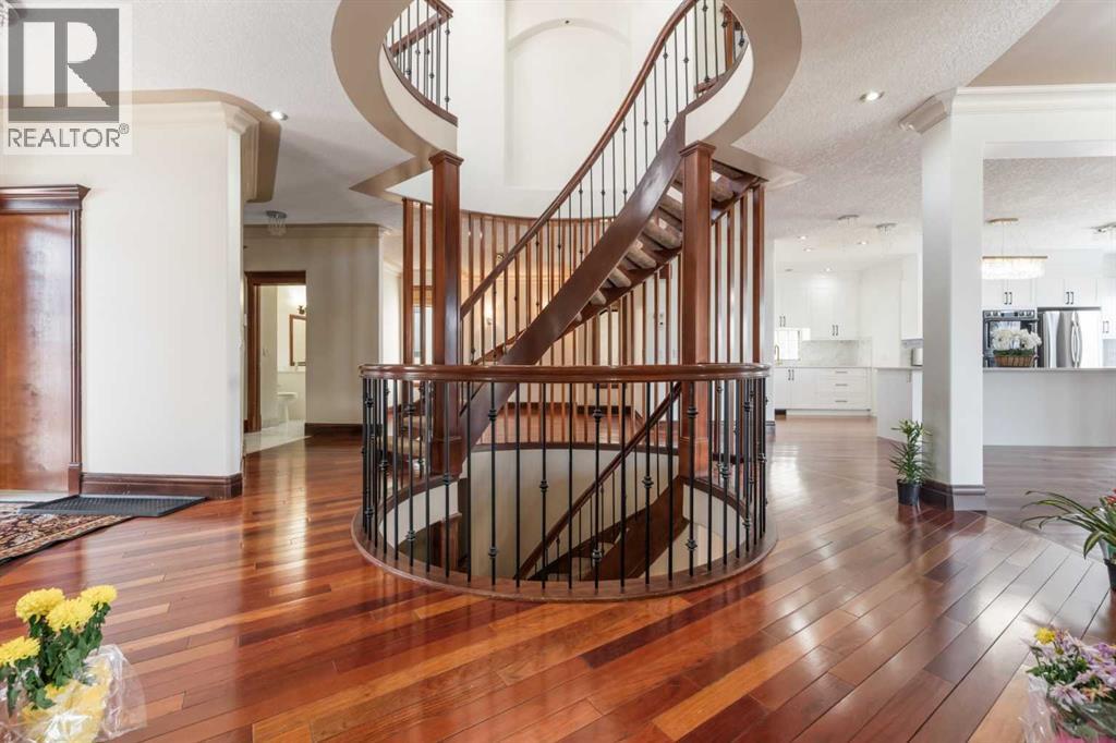 8 Coulee Park SW, Calgary, Alberta  T3H 5J5 - Photo 20 - A2299481