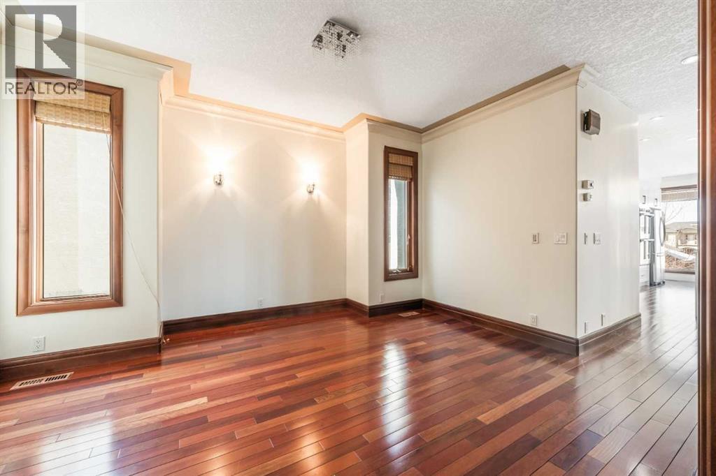 8 Coulee Park SW, Calgary, Alberta  T3H 5J5 - Photo 8 - A2299481