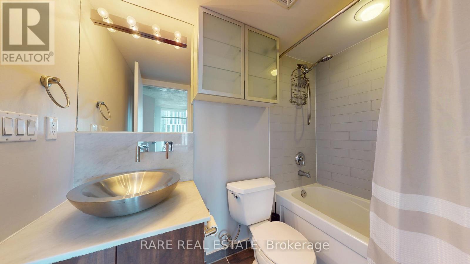 1803 - 22 Wellesley Street E, Toronto, Ontario  M4Y 1G3 - Photo 15 - C13031742