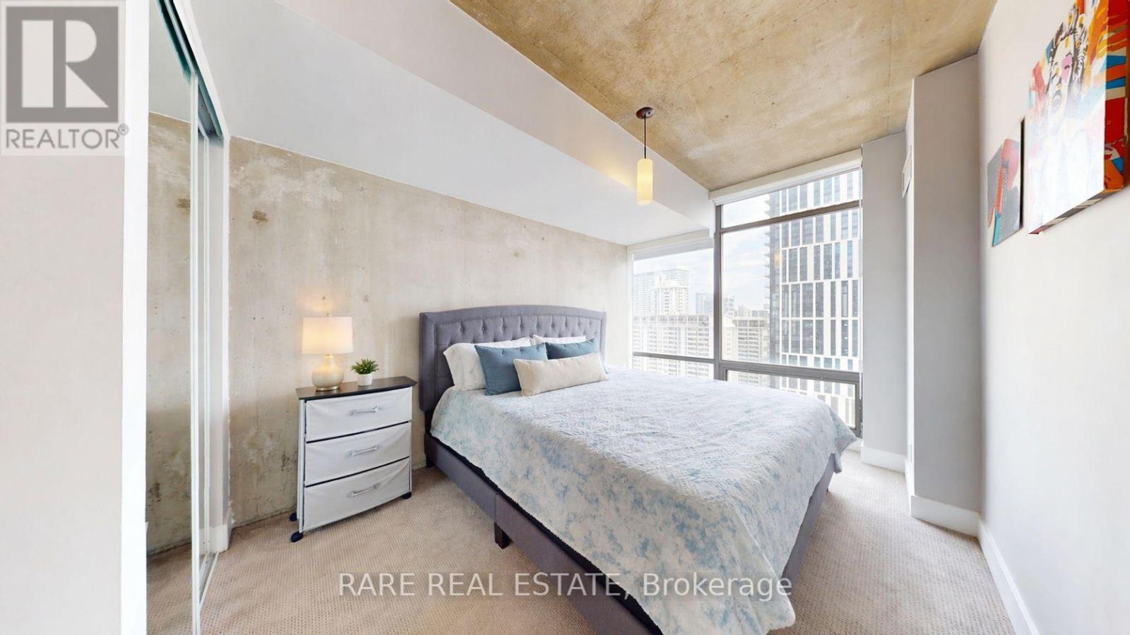 1803 - 22 Wellesley Street E, Toronto, Ontario  M4Y 1G3 - Photo 4 - C13031742