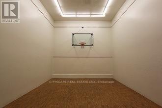 2011 - 633 Bay Street, Toronto, Ontario  M5G 2G4 - Photo 9 - C13031844