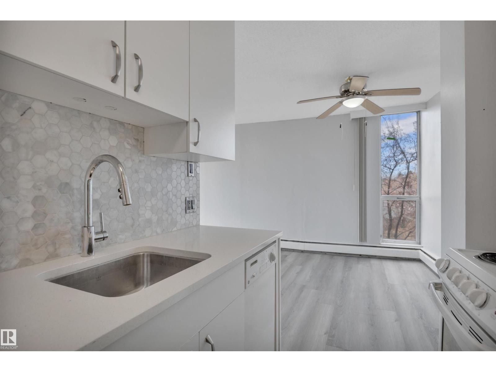 #210 10883 Saskatchewan Dr Nw, Edmonton, Alberta  T6E 4S6 - Photo 19 - E4483552