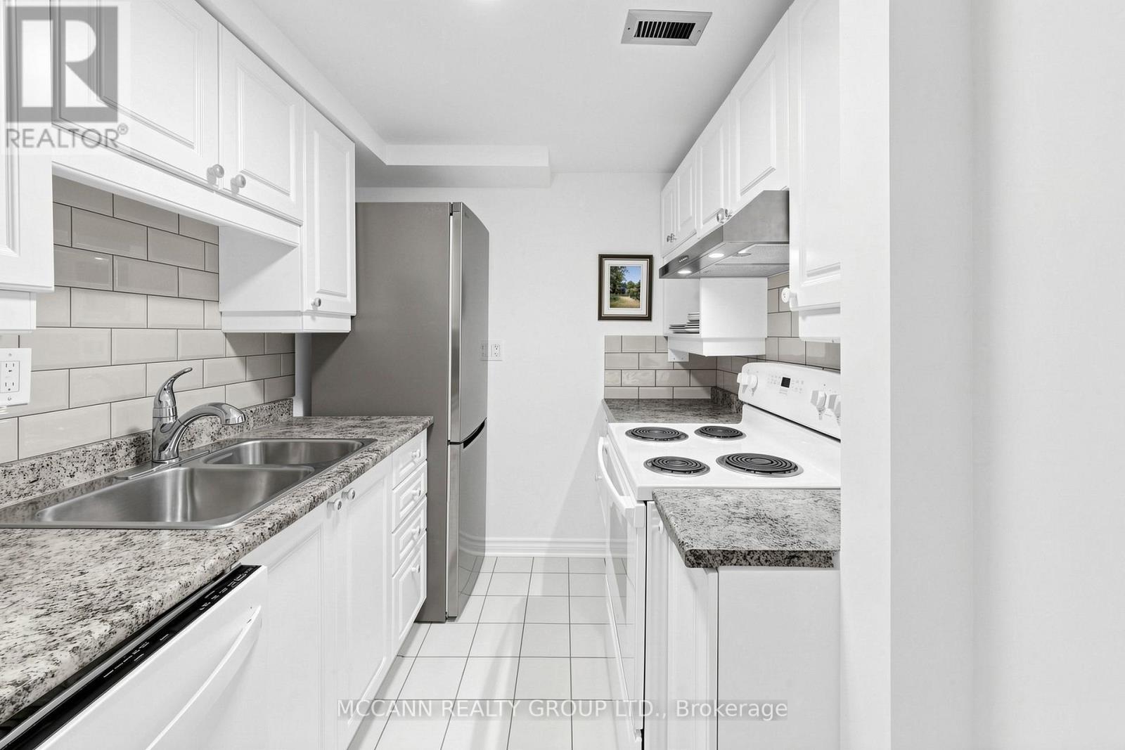 1510 - 720 Spadina Avenue, Toronto, Ontario  M5S 2T9 - Photo 5 - C13031956