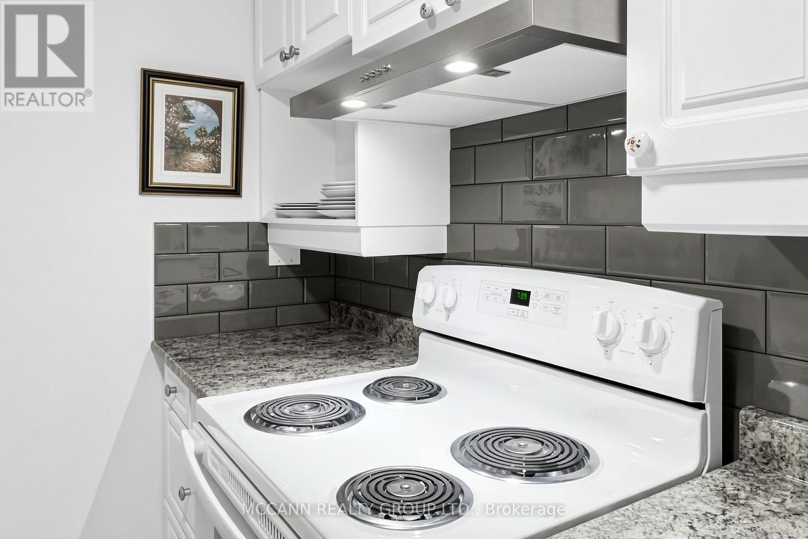 1510 - 720 Spadina Avenue, Toronto, Ontario  M5S 2T9 - Photo 7 - C13031956