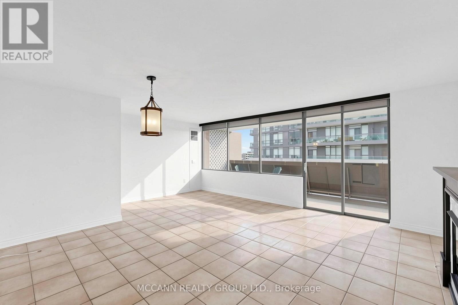 1510 - 720 Spadina Avenue, Toronto, Ontario  M5S 2T9 - Photo 9 - C13031956