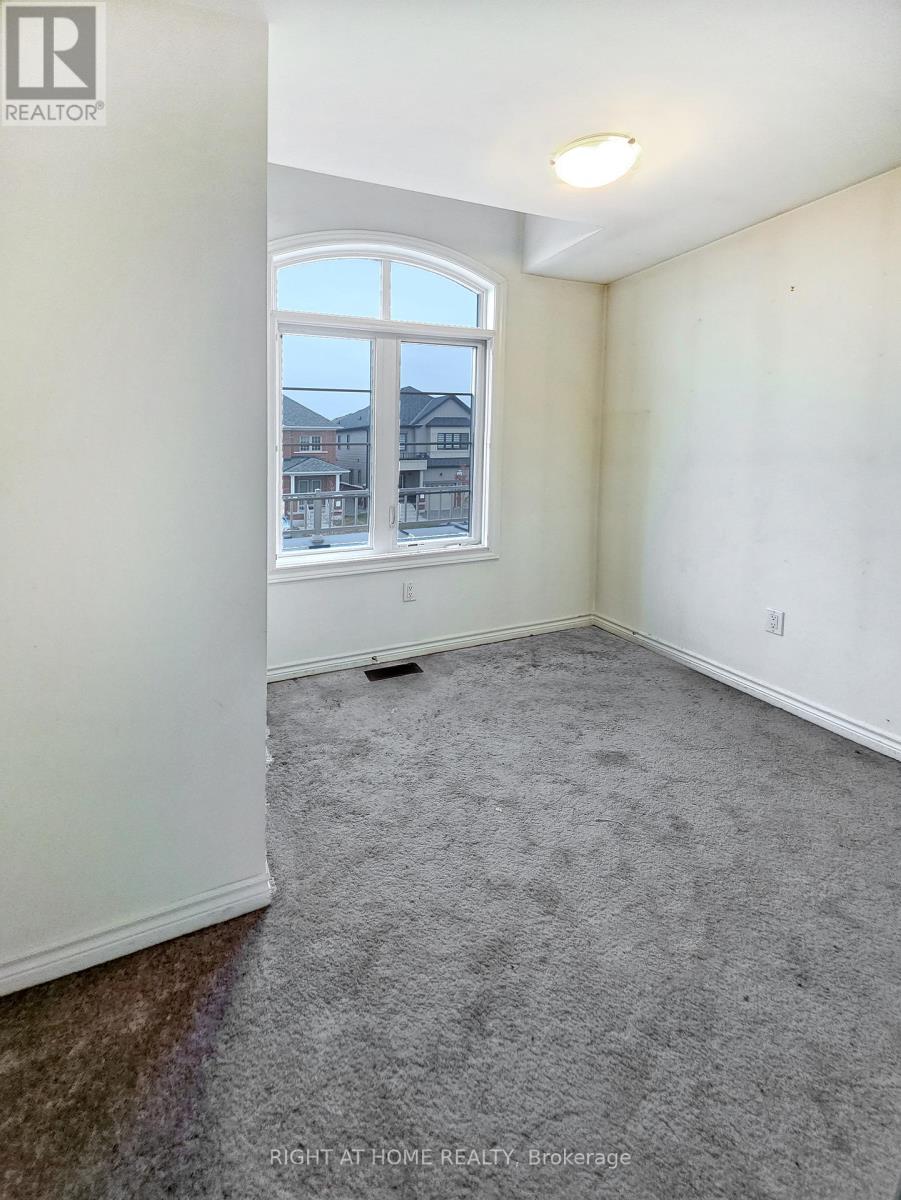 219 Fleetwood Drive, Oshawa, Ontario  L1K 3E7 - Photo 15 - E13031806