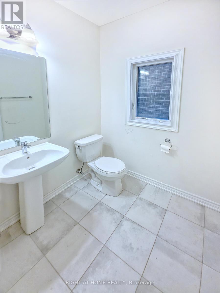 219 Fleetwood Drive, Oshawa, Ontario  L1K 3E7 - Photo 19 - E13031806