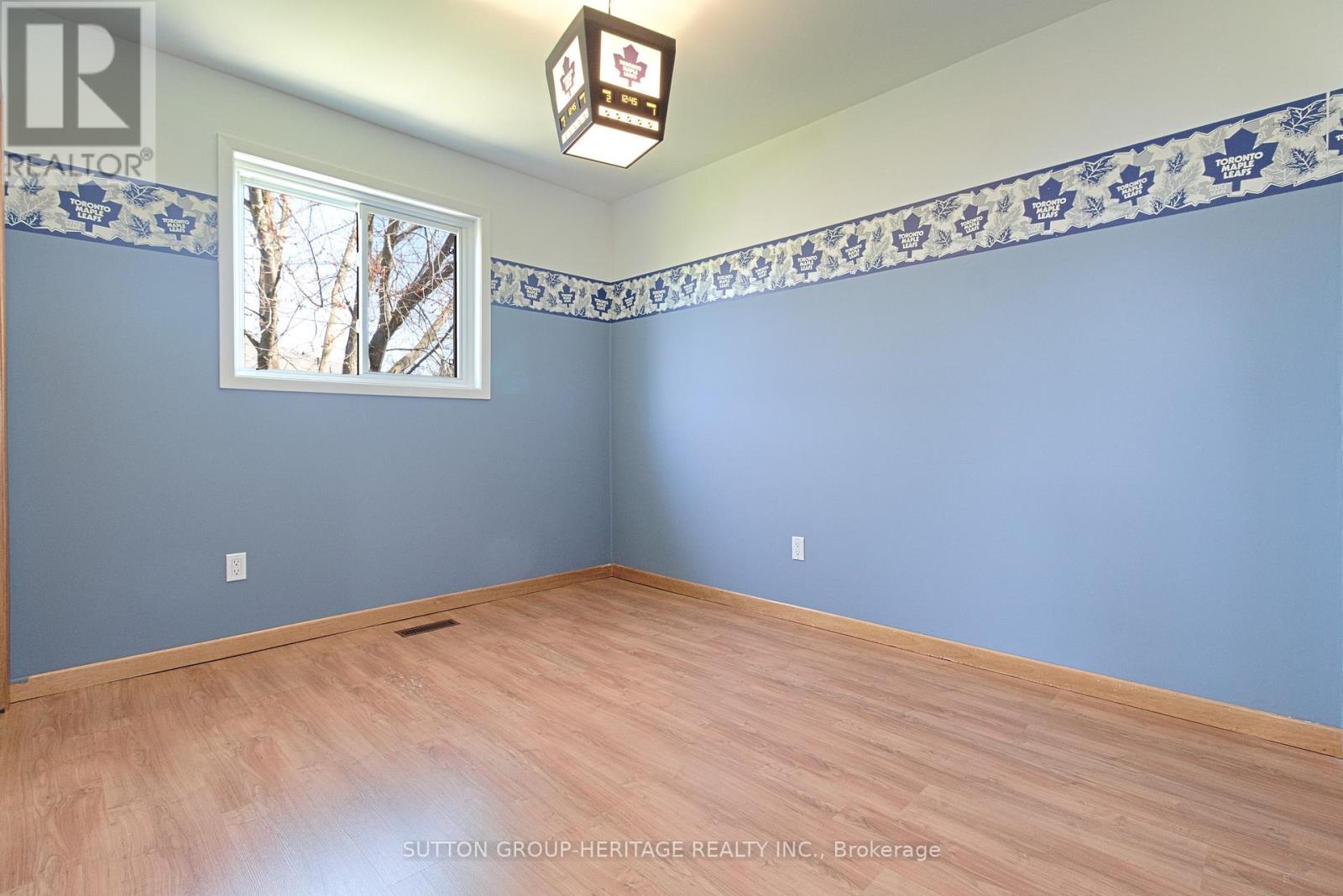 159 Melissa Crescent, Whitby, Ontario  L1N 8G6 - Photo 11 - E13031808