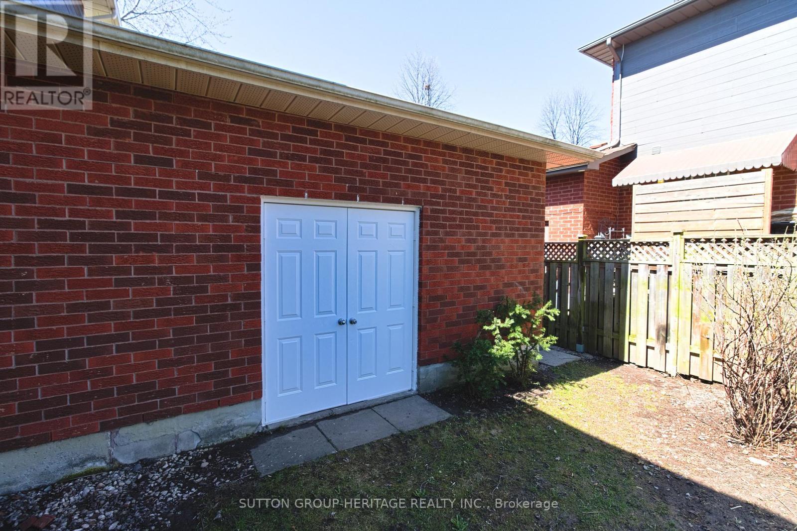 159 Melissa Crescent, Whitby, Ontario  L1N 8G6 - Photo 18 - E13031808