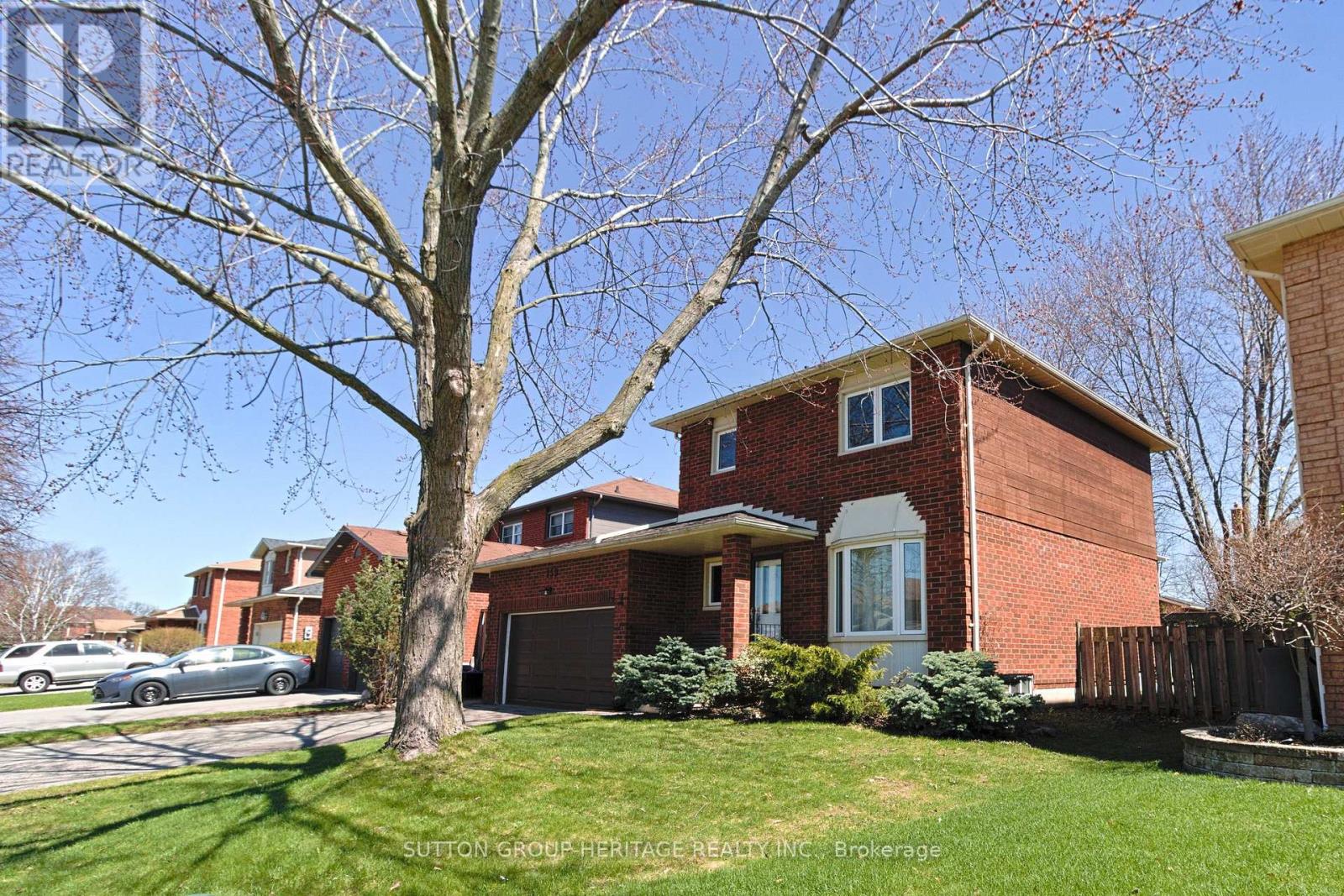 159 Melissa Crescent, Whitby, Ontario  L1N 8G6 - Photo 23 - E13031808