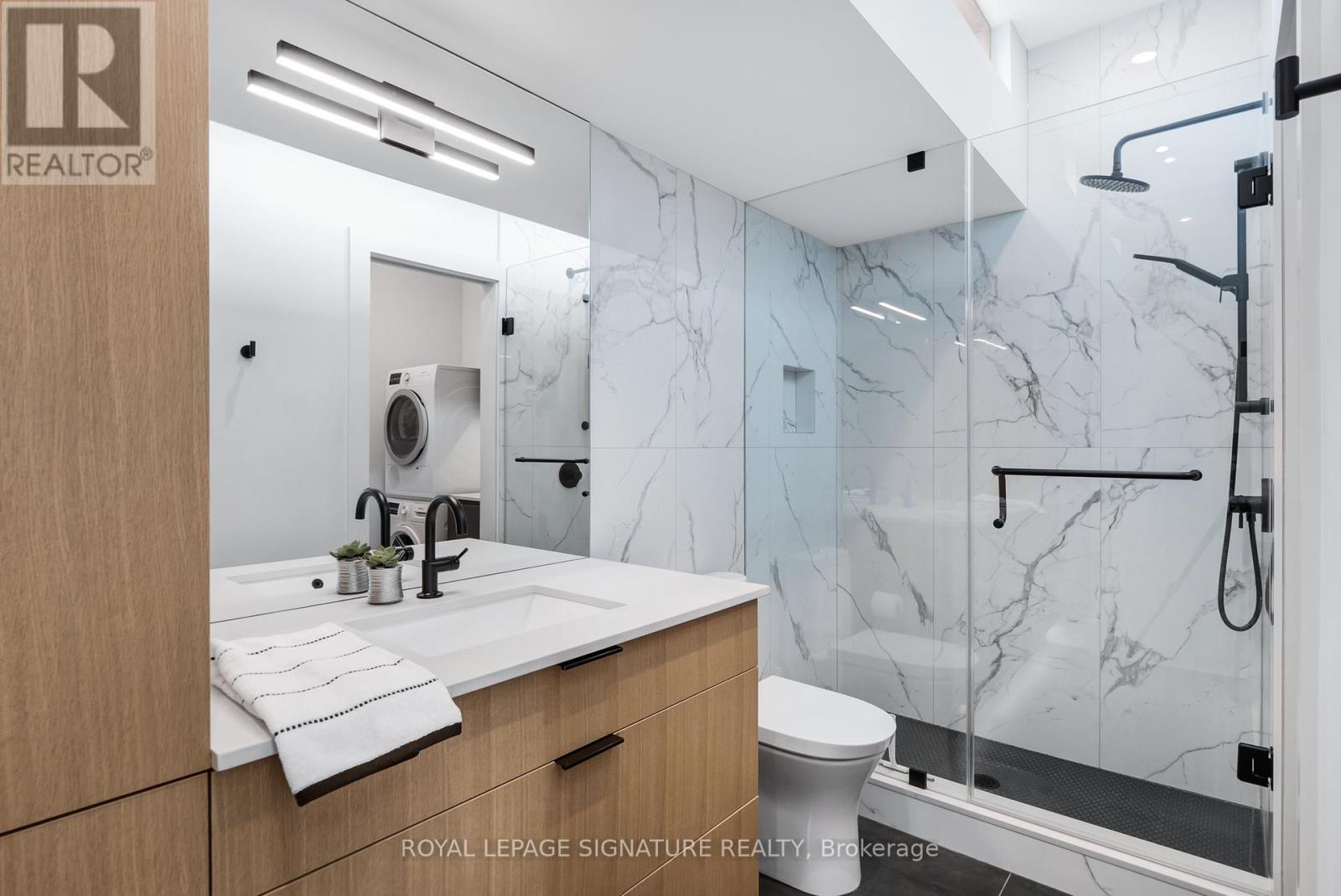 Laneway Suite - 54 Dewhurst Boulevard, Toronto, Ontario  M4J 3H9 - Photo 10 - E13031834