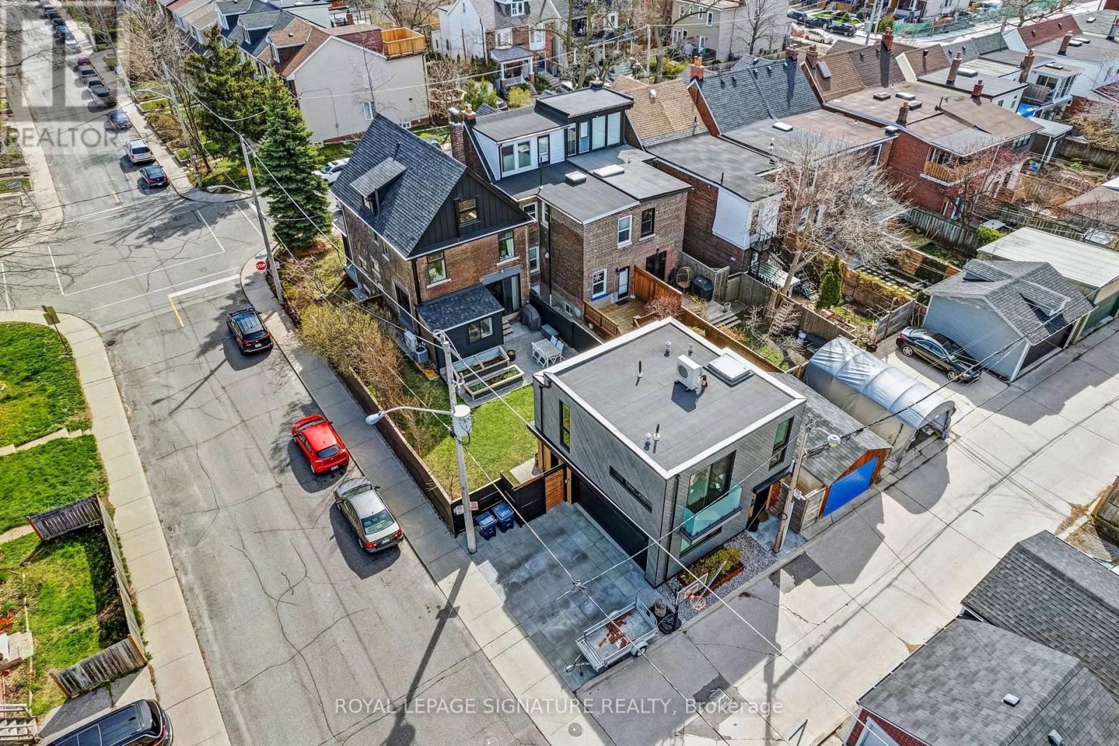 Laneway Suite - 54 Dewhurst Boulevard, Toronto, Ontario  M4J 3H9 - Photo 15 - E13031834