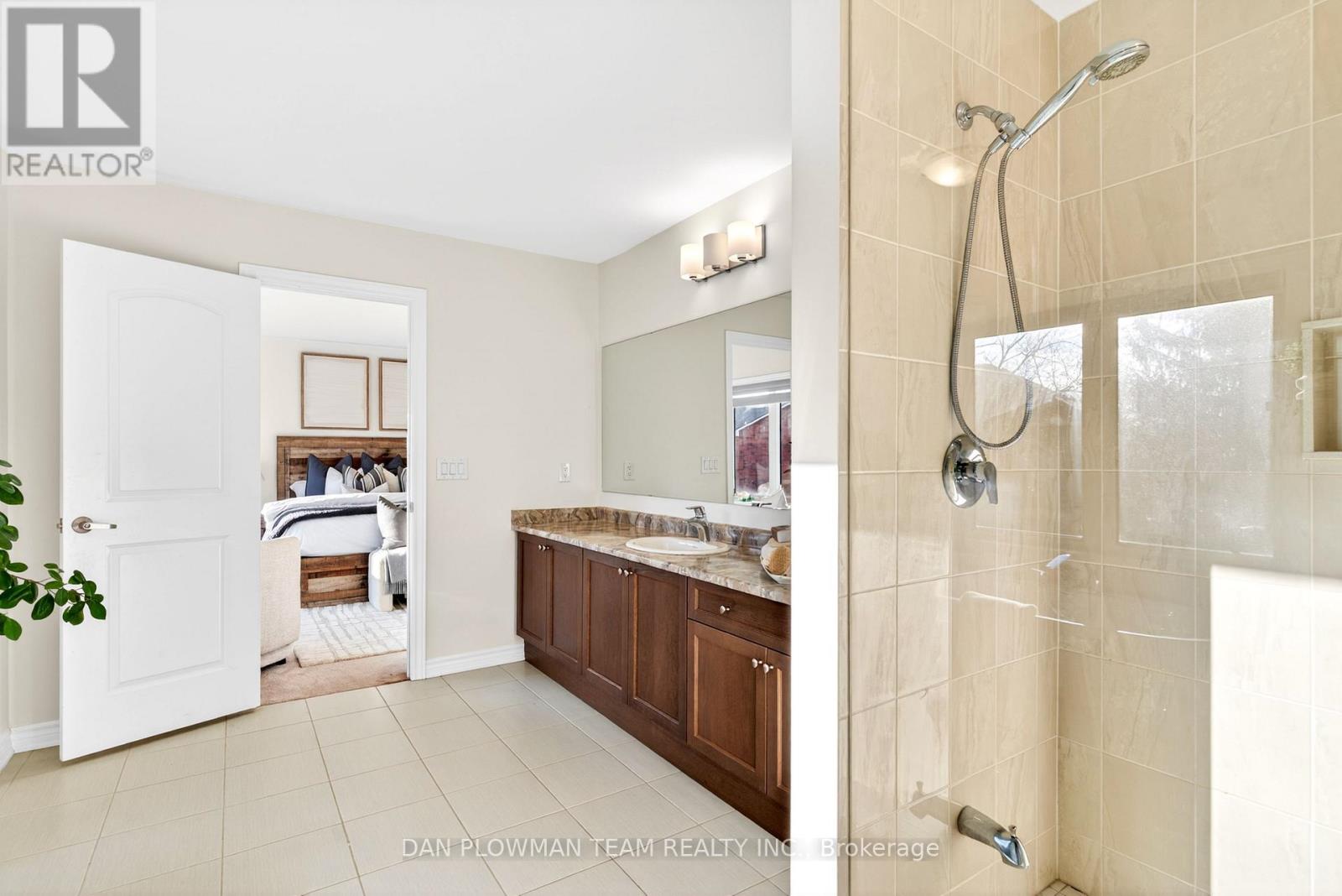 60 Bremner Street, Whitby, Ontario  L1R 0P8 - Photo 26 - E13031836