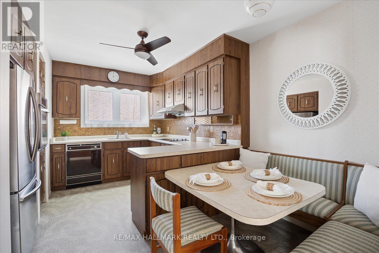 63 Montvale Drive, Toronto, Ontario  M1M 3E5 - Photo 19 - E13031928