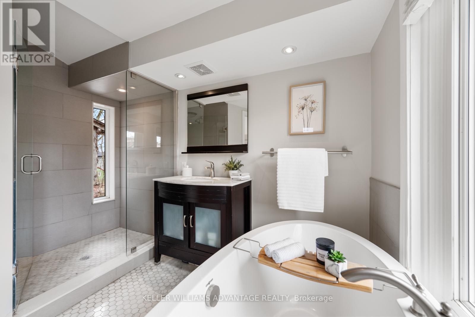 20 Birchmount Road, Toronto, Ontario  M1N 3J4 - Photo 21 - E13032026