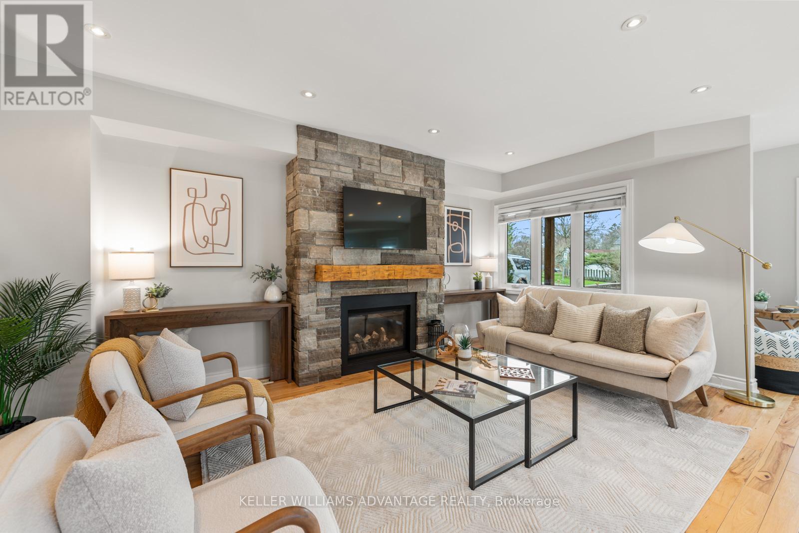 20 Birchmount Road, Toronto, Ontario  M1N 3J4 - Photo 4 - E13032026