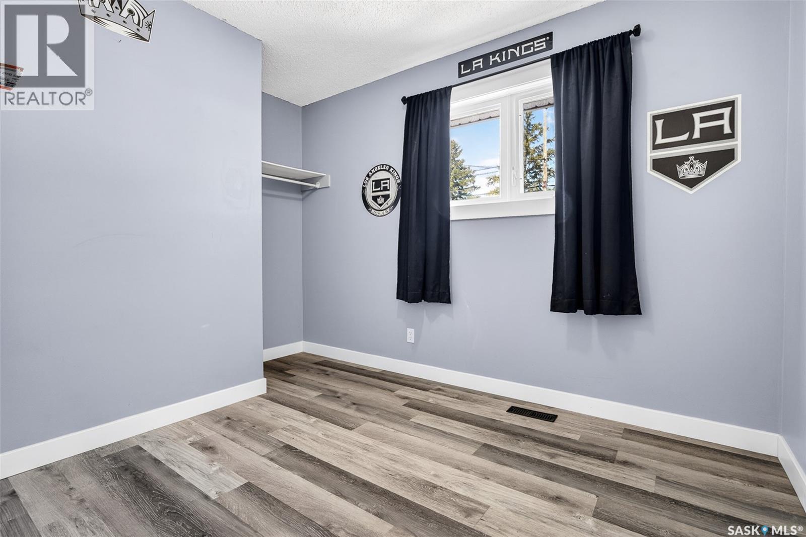 1312 Stadacona Street W, Moose Jaw, Saskatchewan  S6H 6M9 - Photo 23 - SK033656