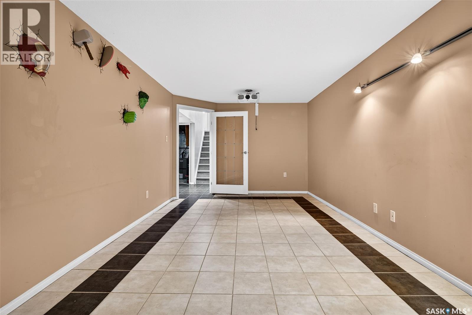 1312 Stadacona Street W, Moose Jaw, Saskatchewan  S6H 6M9 - Photo 38 - SK033656