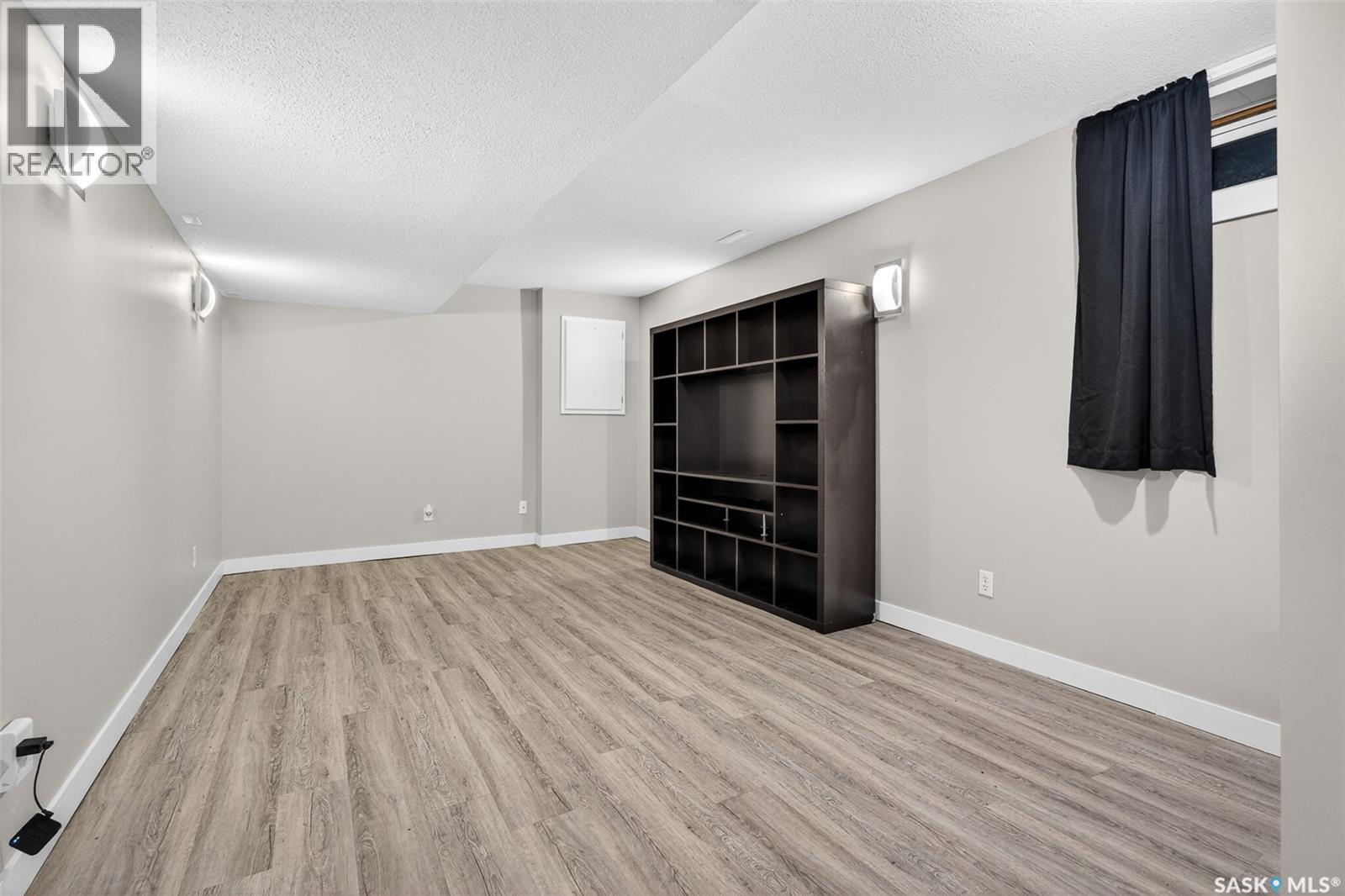 1312 Stadacona Street W, Moose Jaw, Saskatchewan  S6H 6M9 - Photo 39 - SK033656