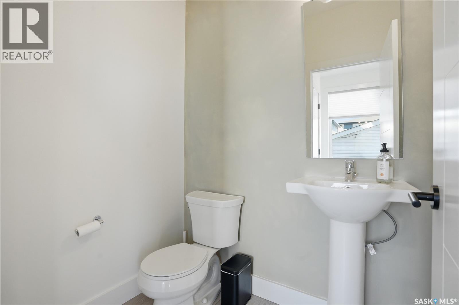 2803 Rosewood Drive, Saskatoon, Saskatchewan  S7V 1R4 - Photo 15 - SK033636