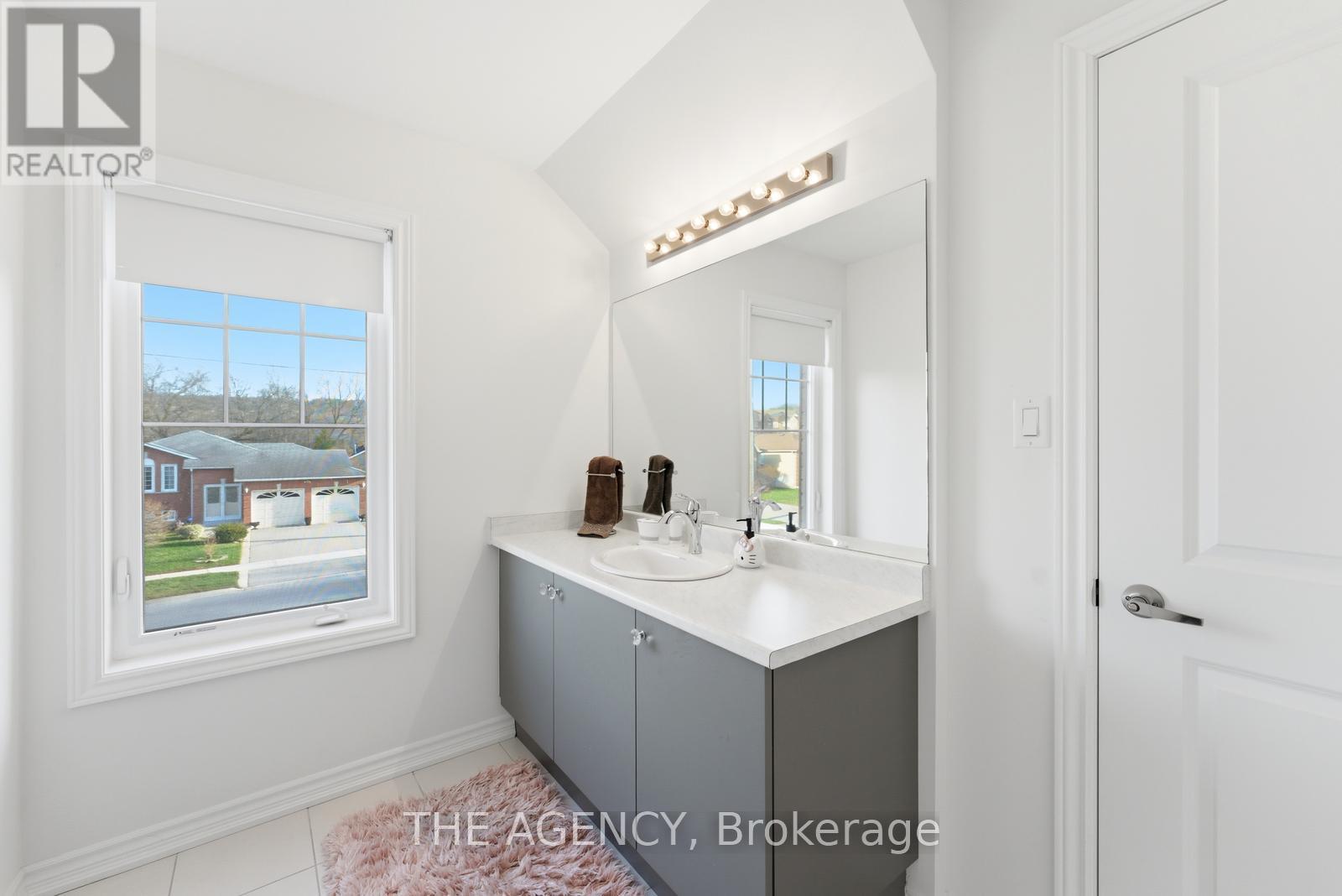 10 Maple Ave W Avenue W, New Tecumseth (Beeton), Ontario  L0G 1A0 - Photo 28 - N13031802