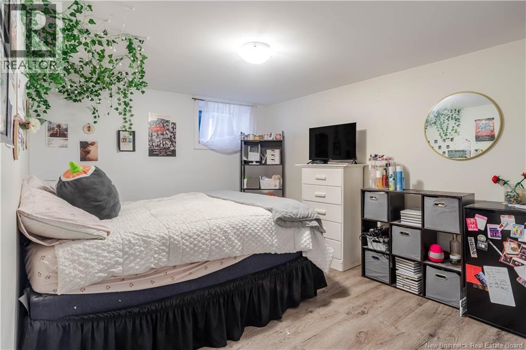683 Hanson Street, Fredericton, New Brunswick  E3B 4A1 - Photo 13 - NB137741