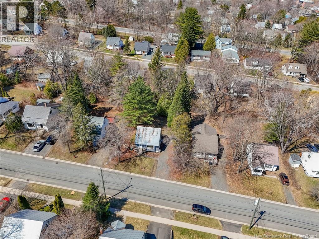 683 Hanson Street, Fredericton, New Brunswick  E3B 4A1 - Photo 15 - NB137741